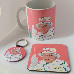 Queen Elizabeth Mug Pink gift set Sabi Koz